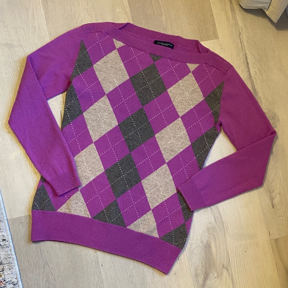 BANANA REPUBLIC 100% CASHMERE Orchid Purple & Gray Argyle Boatneck Sweater - S